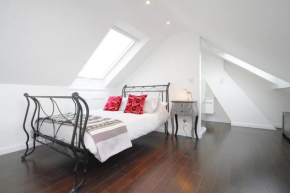 Luxury 3 Bed, 3 En Suite Apartment - Oxford